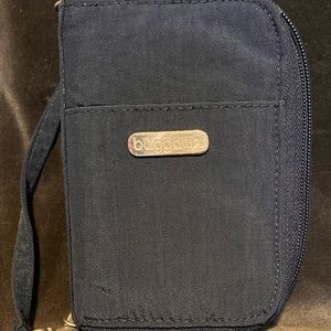 Bagggallini wristlet wallet- Navy Blue like new
